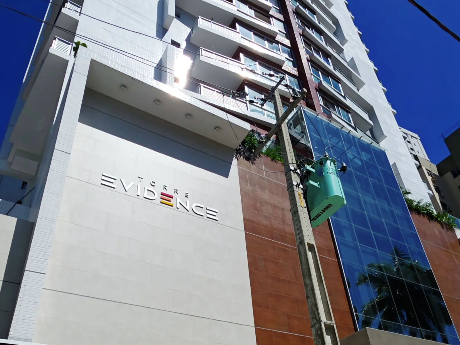 Fachada do condomínio Torre Evidence em Belém