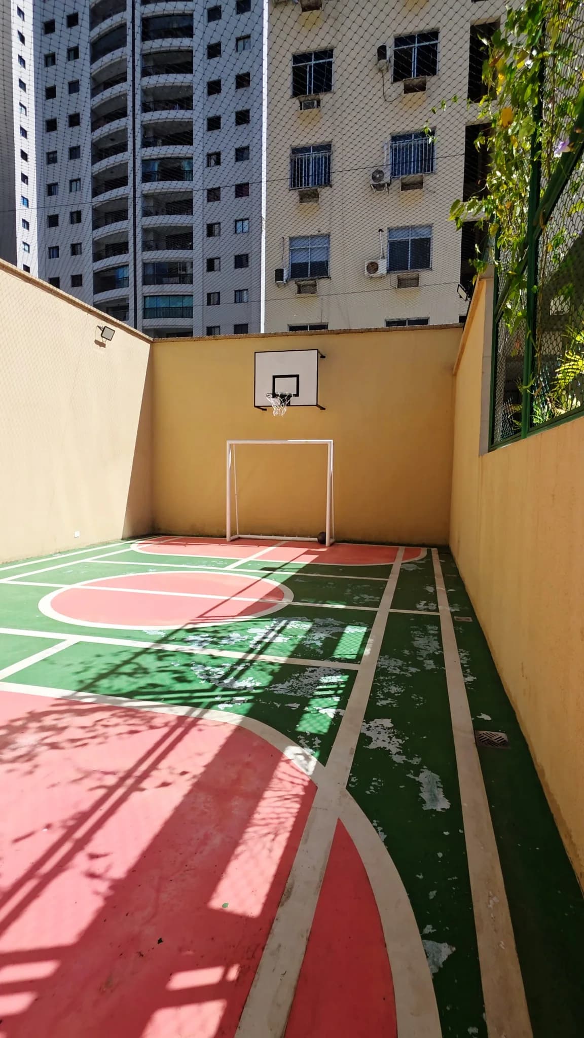 Quadra poliesportiva do condomínio Torre Evidence em Belém